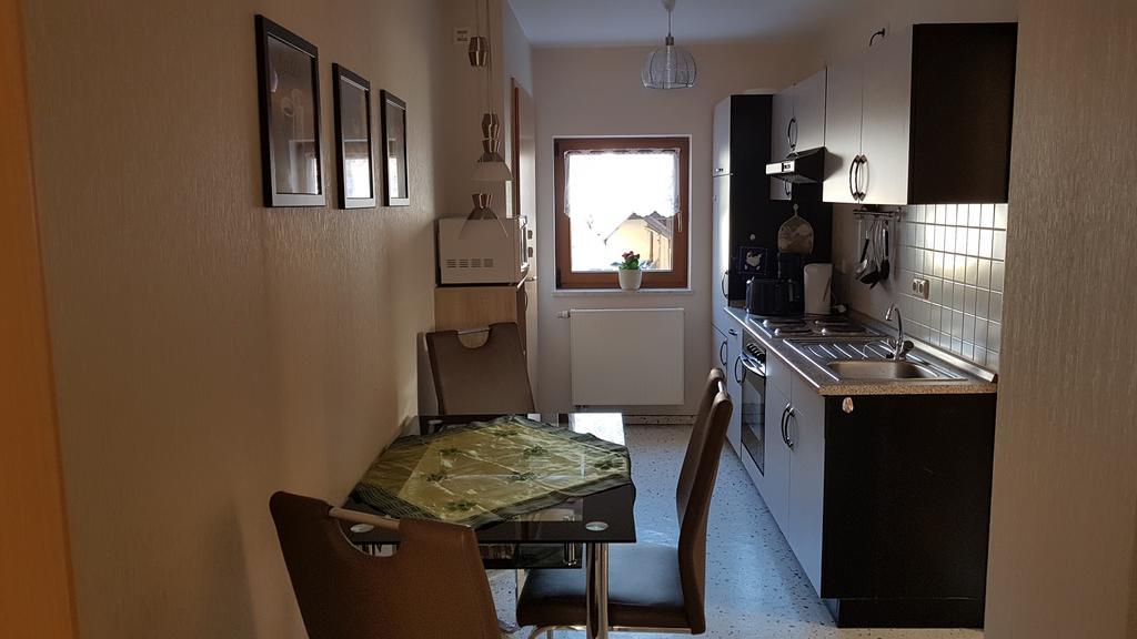 Ferienwohnung Giesa Ена Экстерьер фото