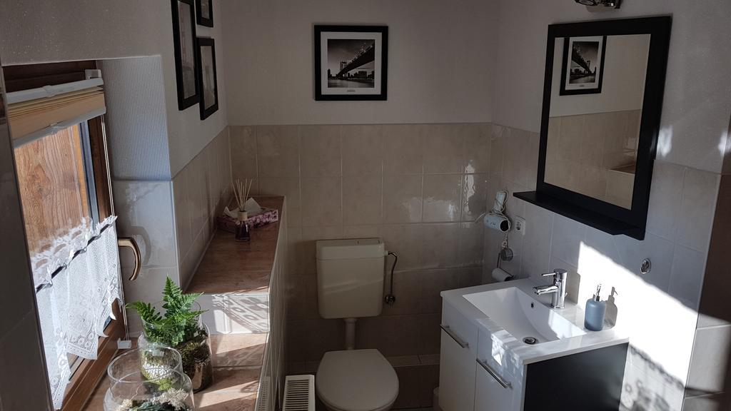 Ferienwohnung Giesa Ена Экстерьер фото